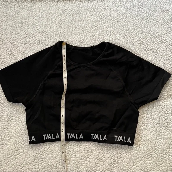 Tala Cropped T-Shirt - Picture 6 of 9